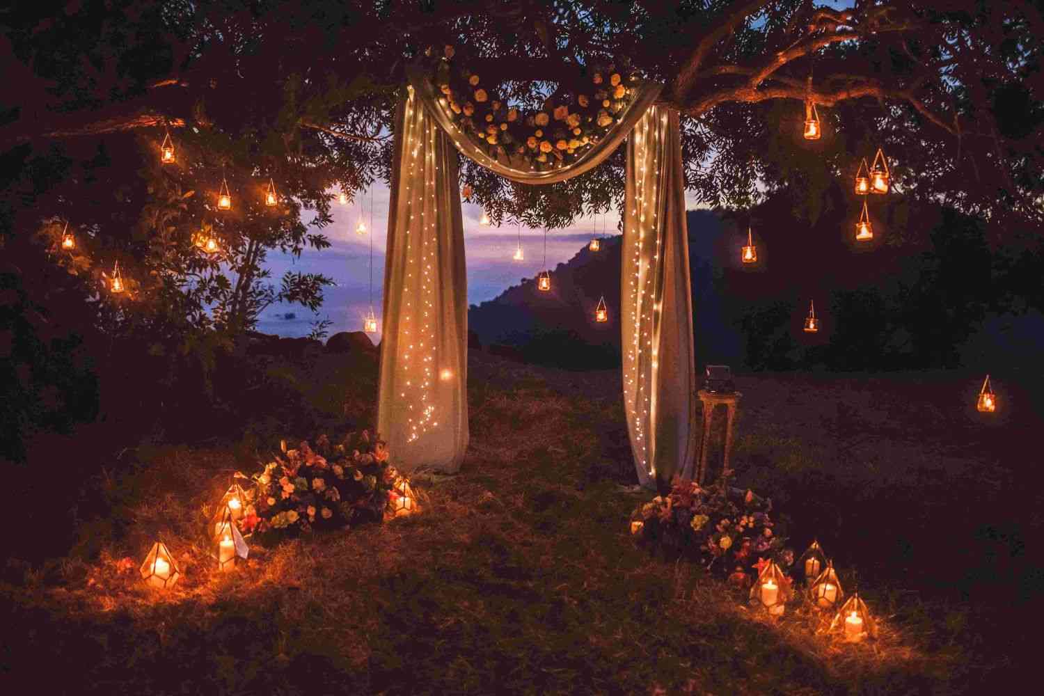 Mantle decorated with floor lamps among the trees. Image credit: Shutterstock