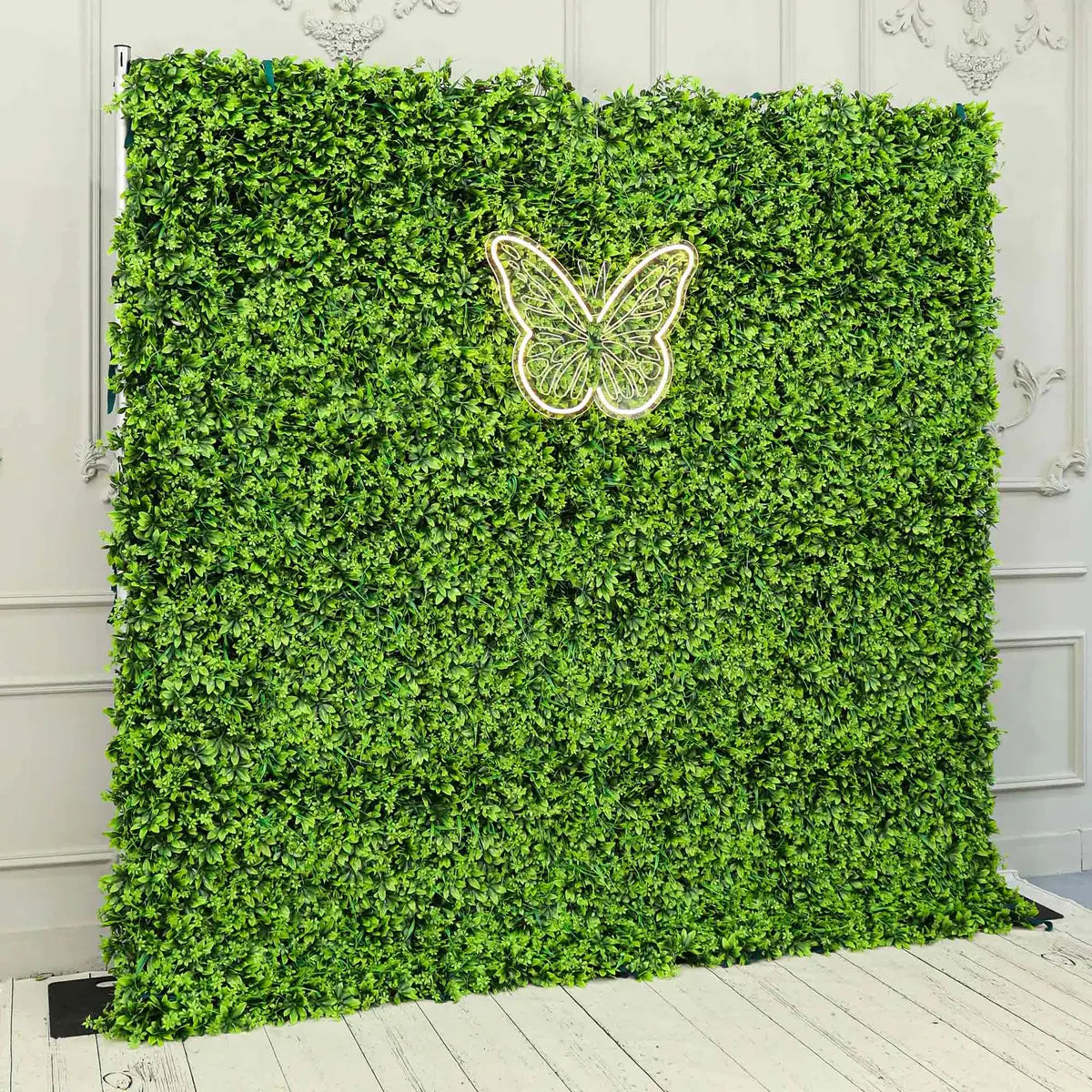 The green grass wall side view is designed for realism and durability with a fabric backing.