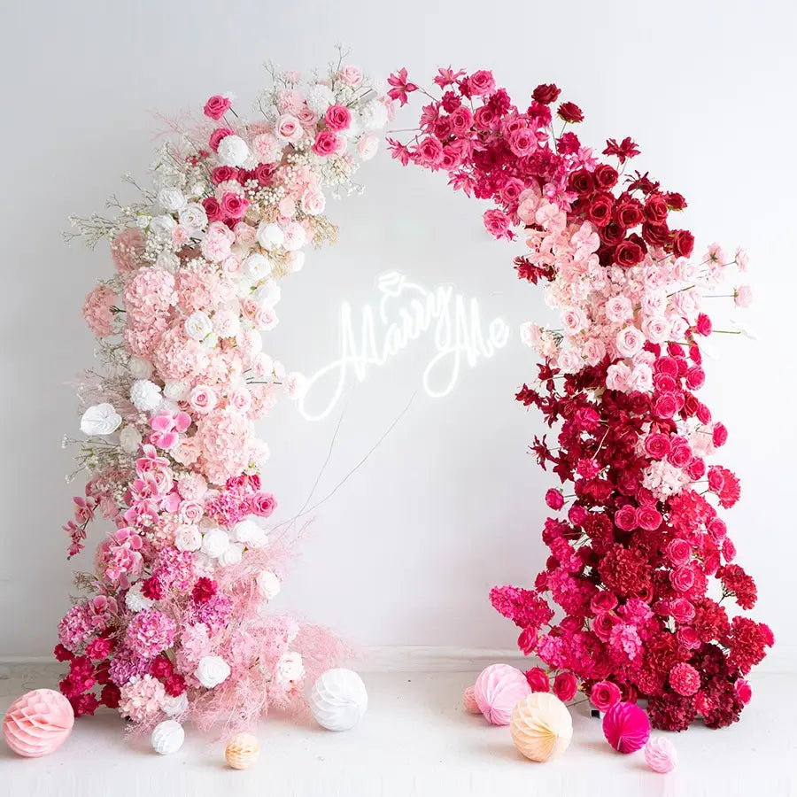 100% handmade, the rose red arch provides a lifelike appearance and is easy to set up.