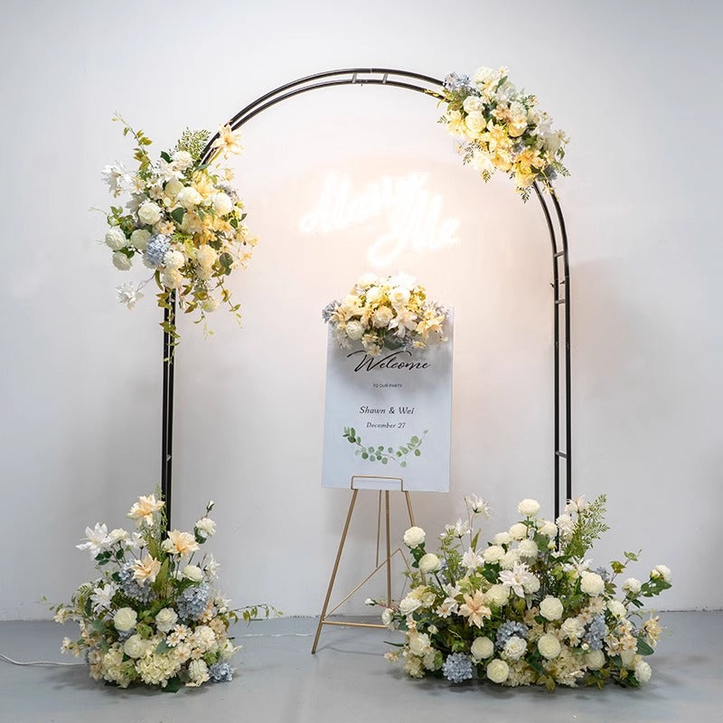 100% handmade, the champagne hanging flower set provides a lifelike appearance and is easy to set up. 