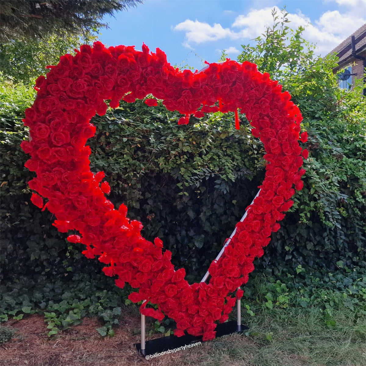 Flower Arch Heart Shaped Red Roses Floral Set Fabric Backdrop Proposal ...