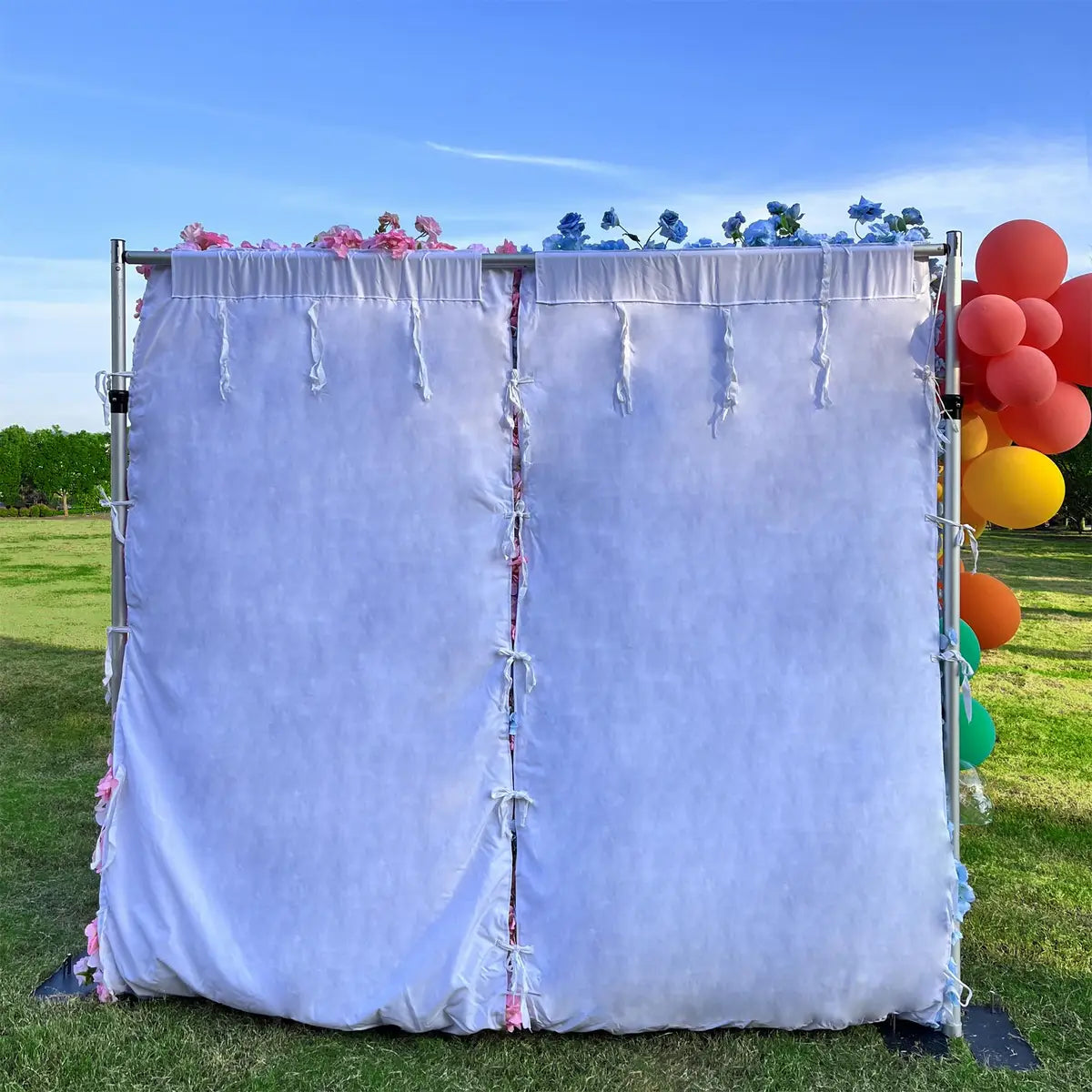 The fabric backing of flower wall.