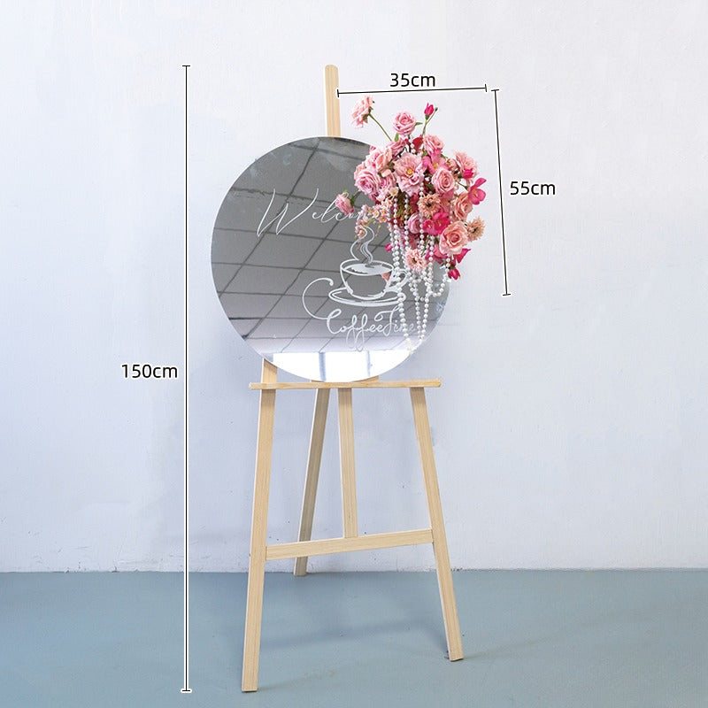 100% handmade, the pink mirror flower arrangement provides a lifelike appearance and is easy to set up. 