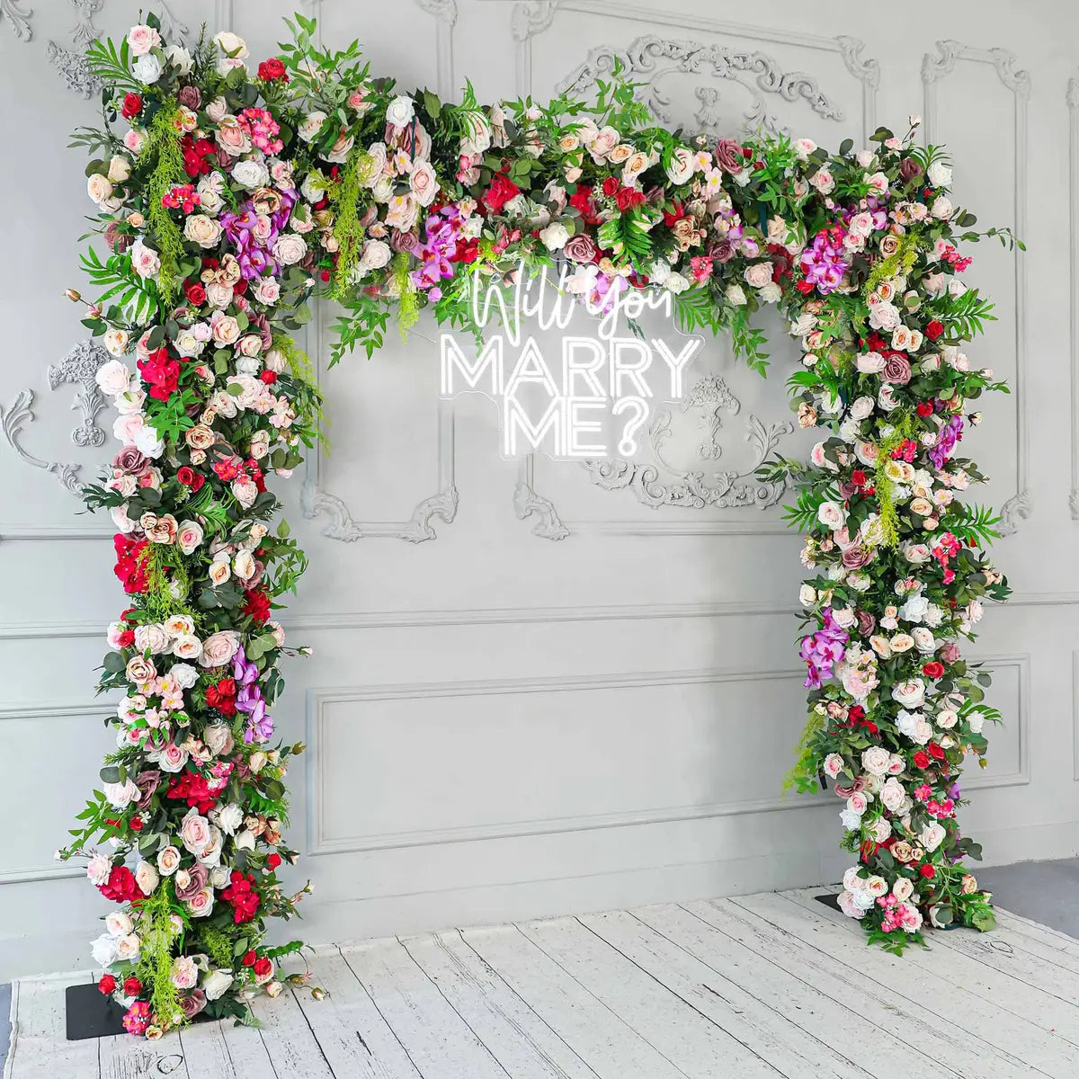 Fade-resistant and realistic, the 7D pink purple flower arch side view features a fabric backing.