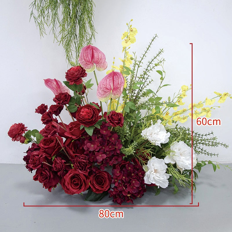 100% handmade, the red green hanging flower set provides a lifelike appearance and is easy to set up. 