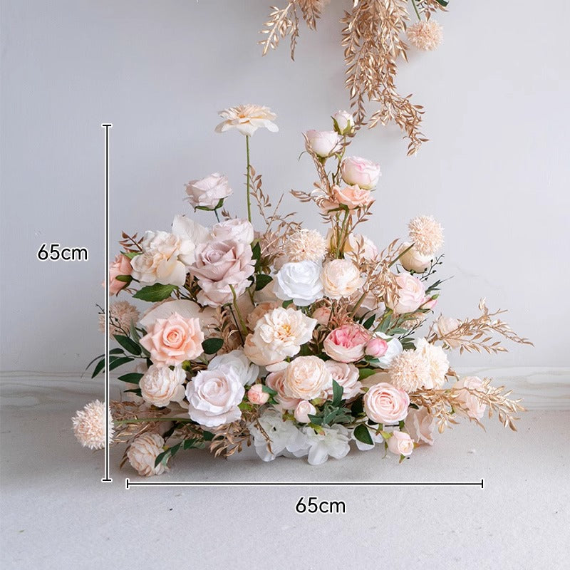 100% handmade, the pink hanging flower set provides a lifelike appearance and is easy to set up. 