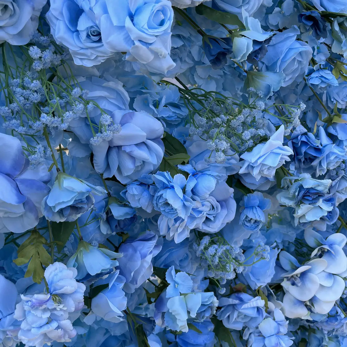 The 5D blue flower wall detailed view highlights its vibrant, realistic shapes and fabric backing.