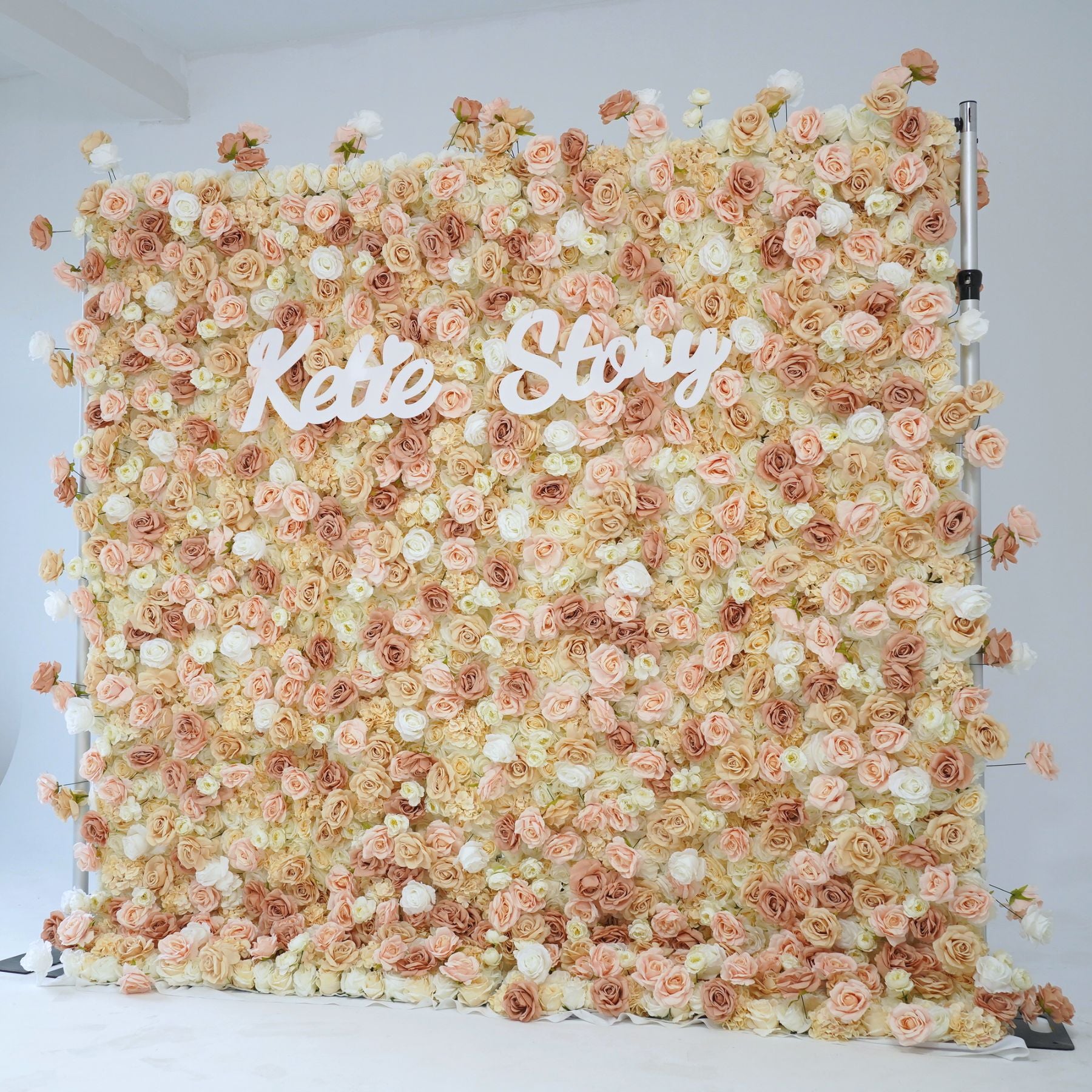 Light pink light coffee roses fabric flower wall looks elegant and noble.