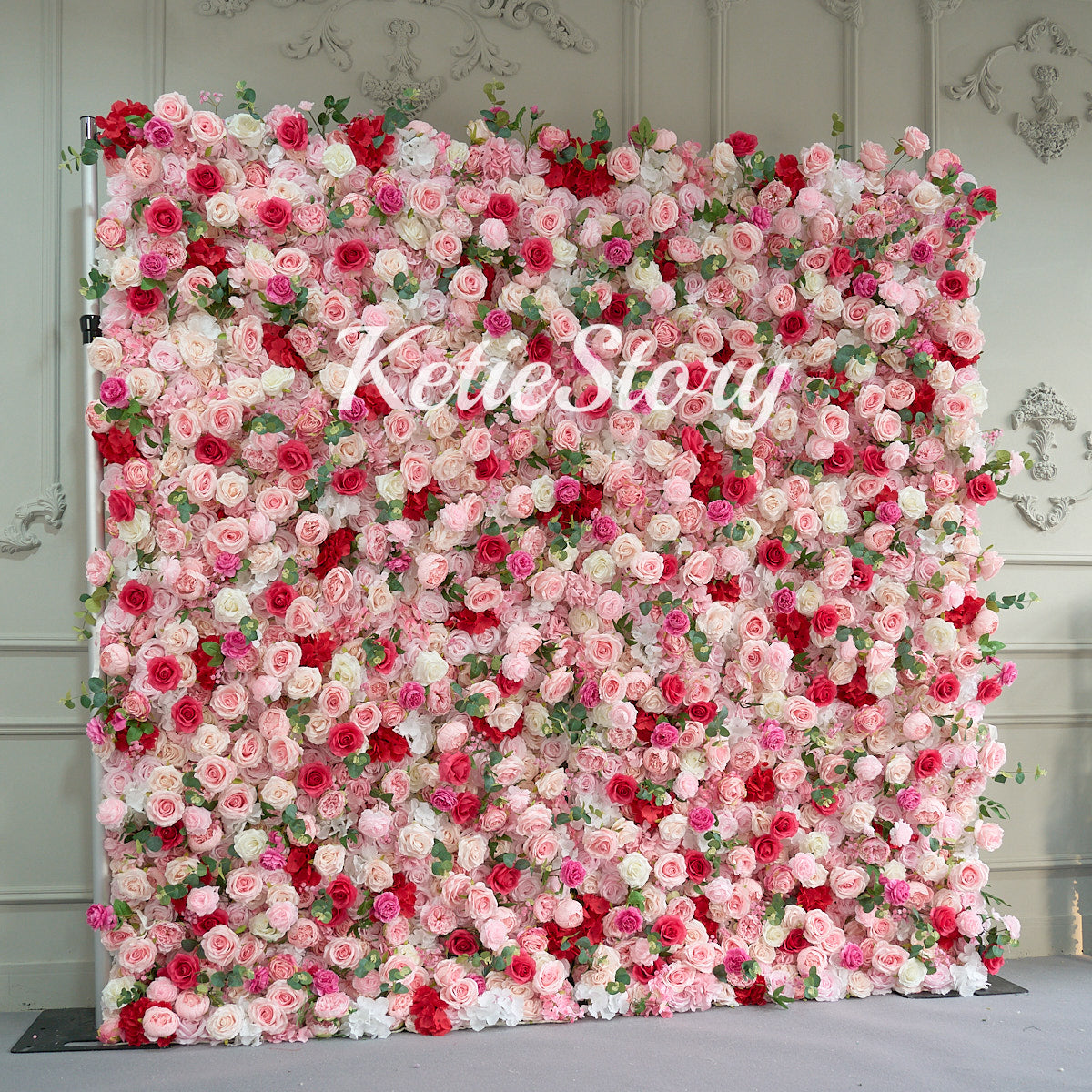  Hot rose pink flower wall looks cute and romantic.