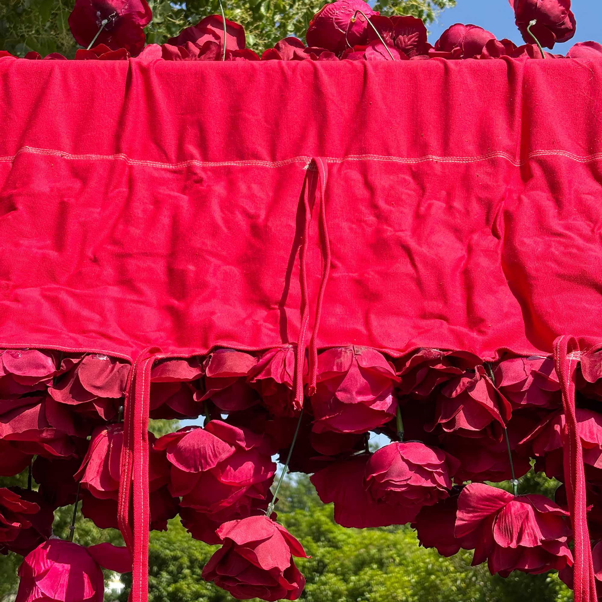 The fabric backing of flower wall