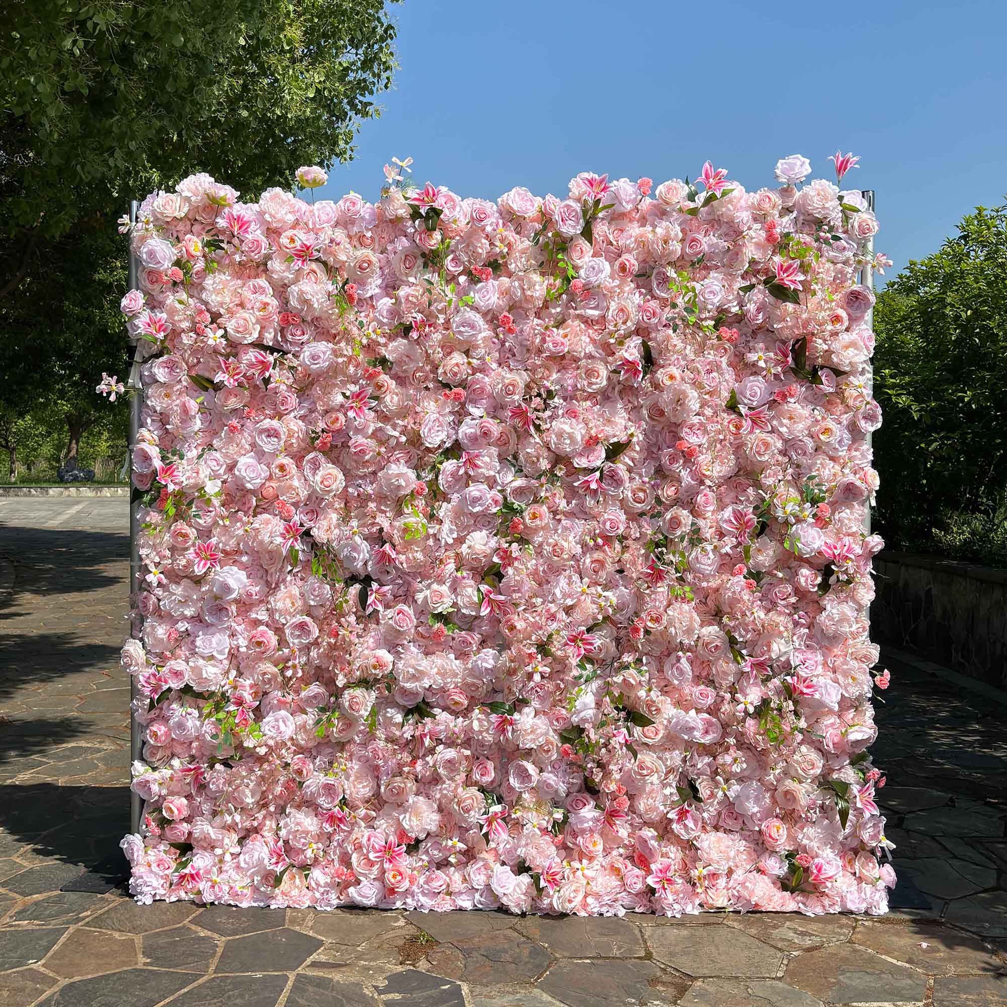 Crafted for realism, the rose pink flower wall boasts a fabric backing and fade-resistant colors.