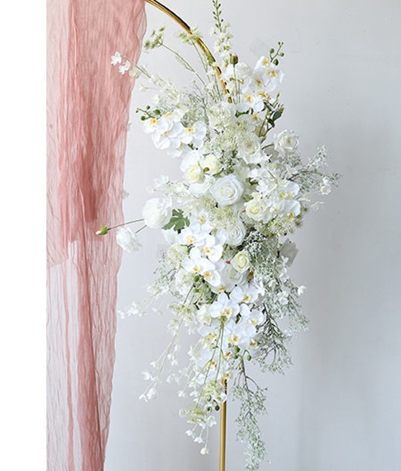 Baby's Breath Flower Row for Wedding Party Decor Proposal